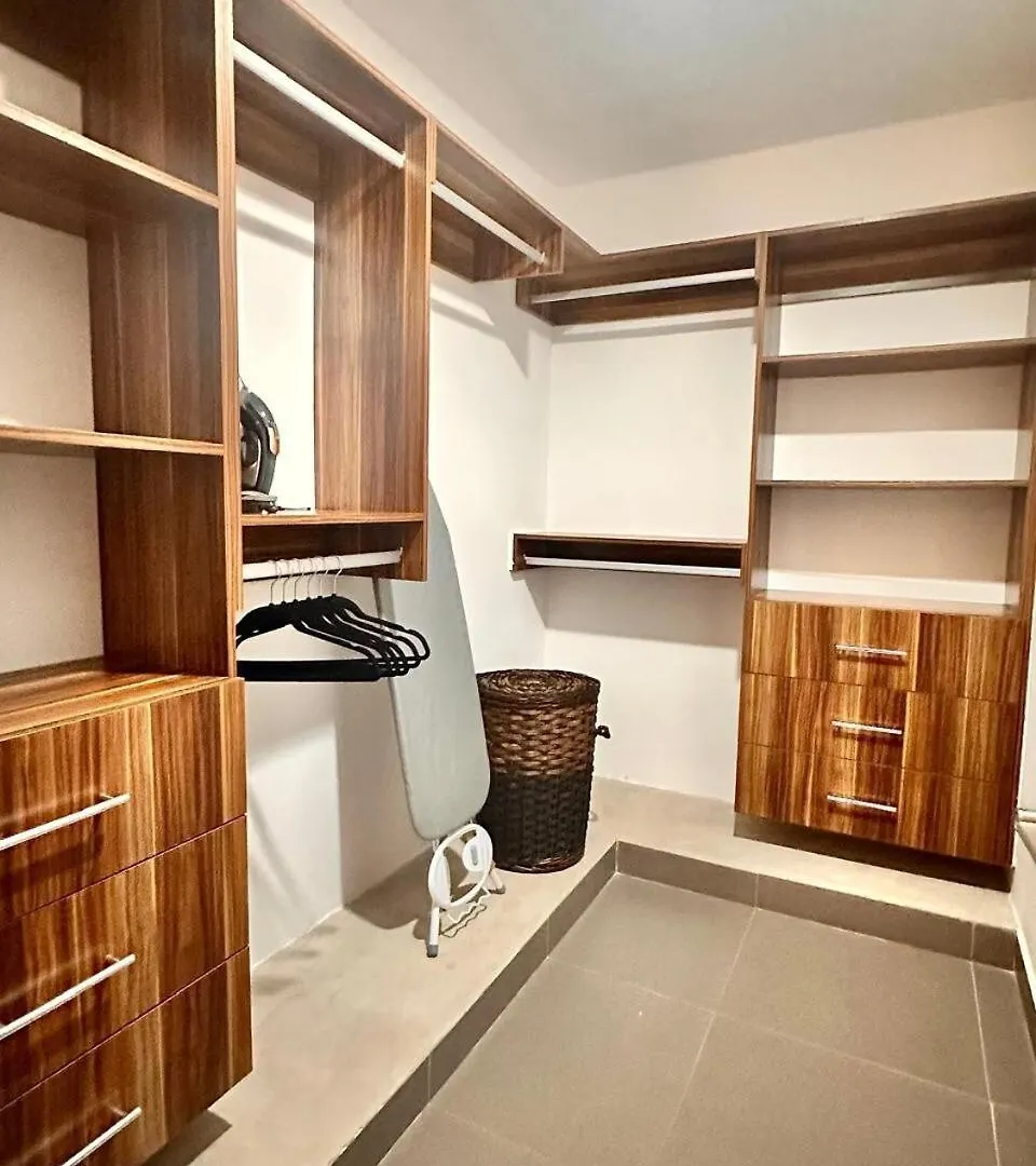 Modern And Comfortable Townhouse Merida 0*,